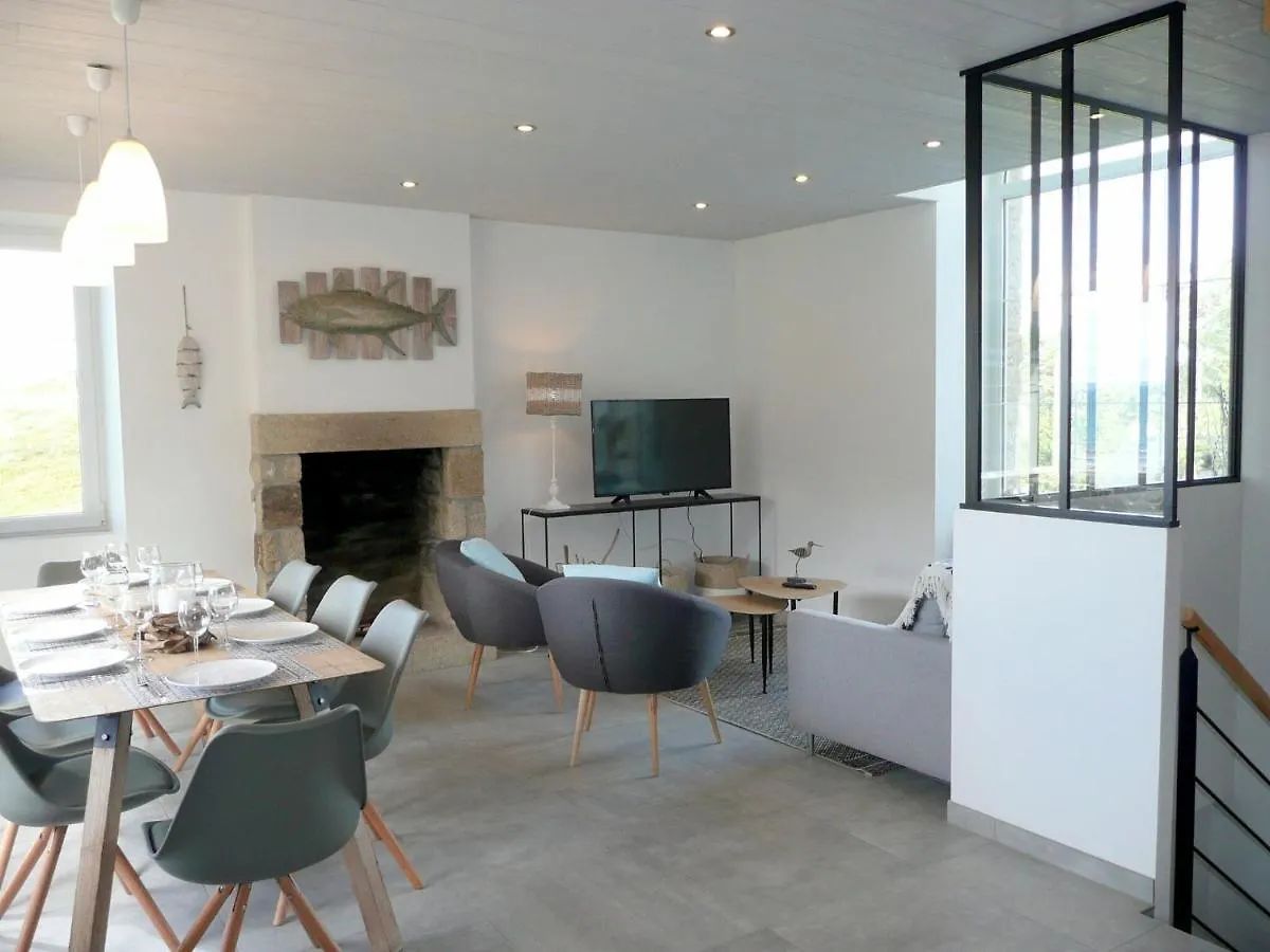 Holiday Home With Panoramic Sea Views, Plonevez-Porzay France